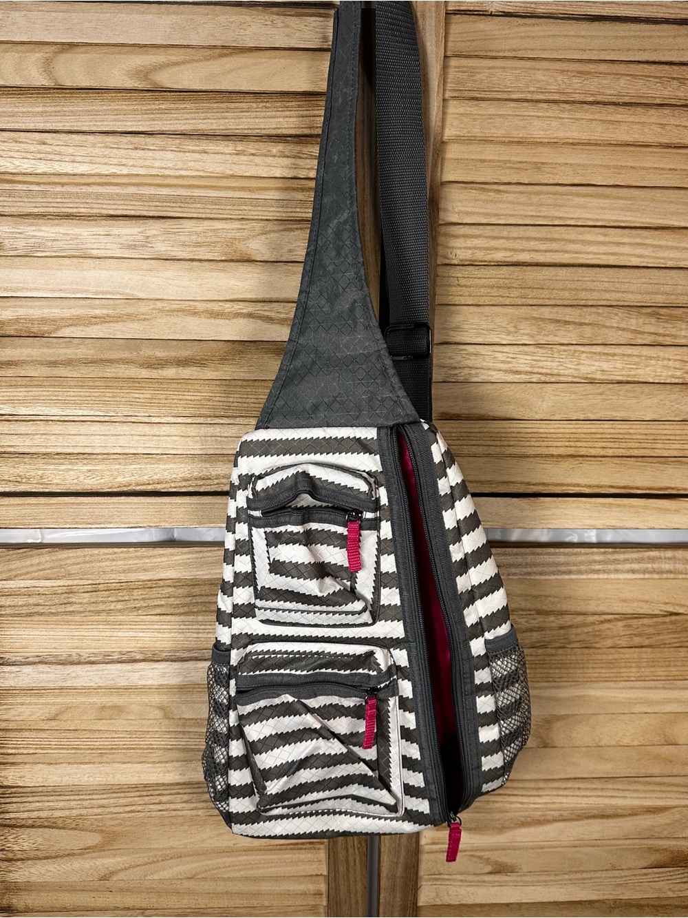 thirty-one Black & White Striped Men’s Sling Bag with Pink Accents